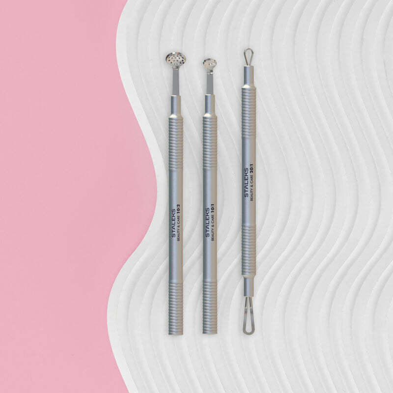 Cosmetology toolset “Clean Skin” BEAUTY & CARE 30 (Uno spoon, round tool with 19 holes and double-ended loop)