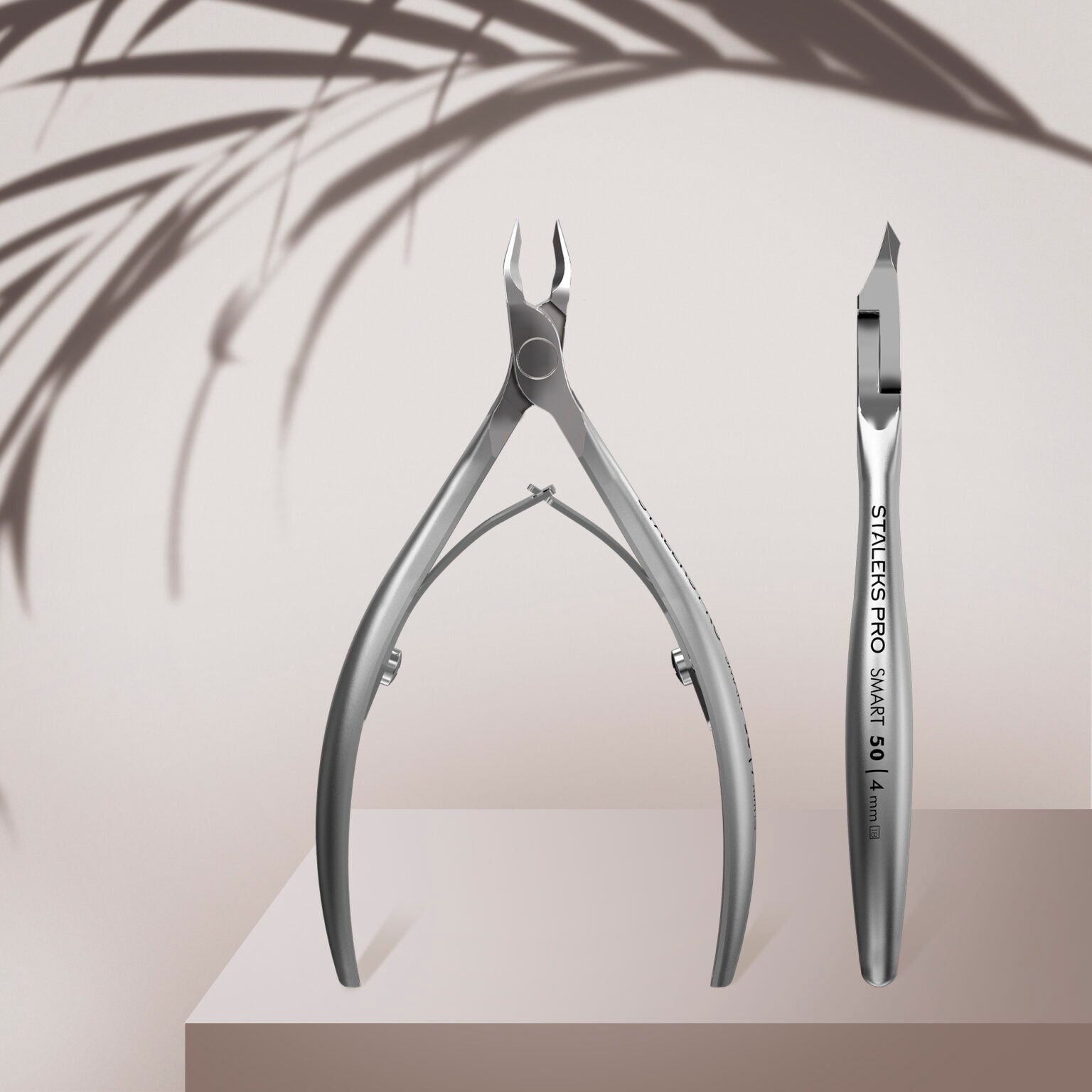 Professional cuticle nippers SMART 50 4 mm