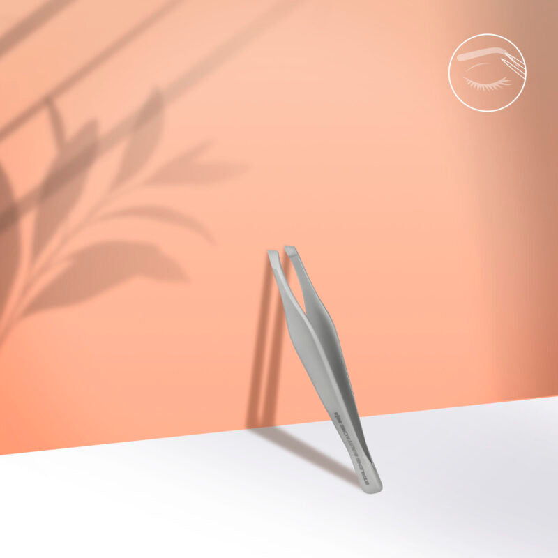 Eyebrow tweezers BEAUTY & CARE 30 TYPE 3 (wide bevelled)