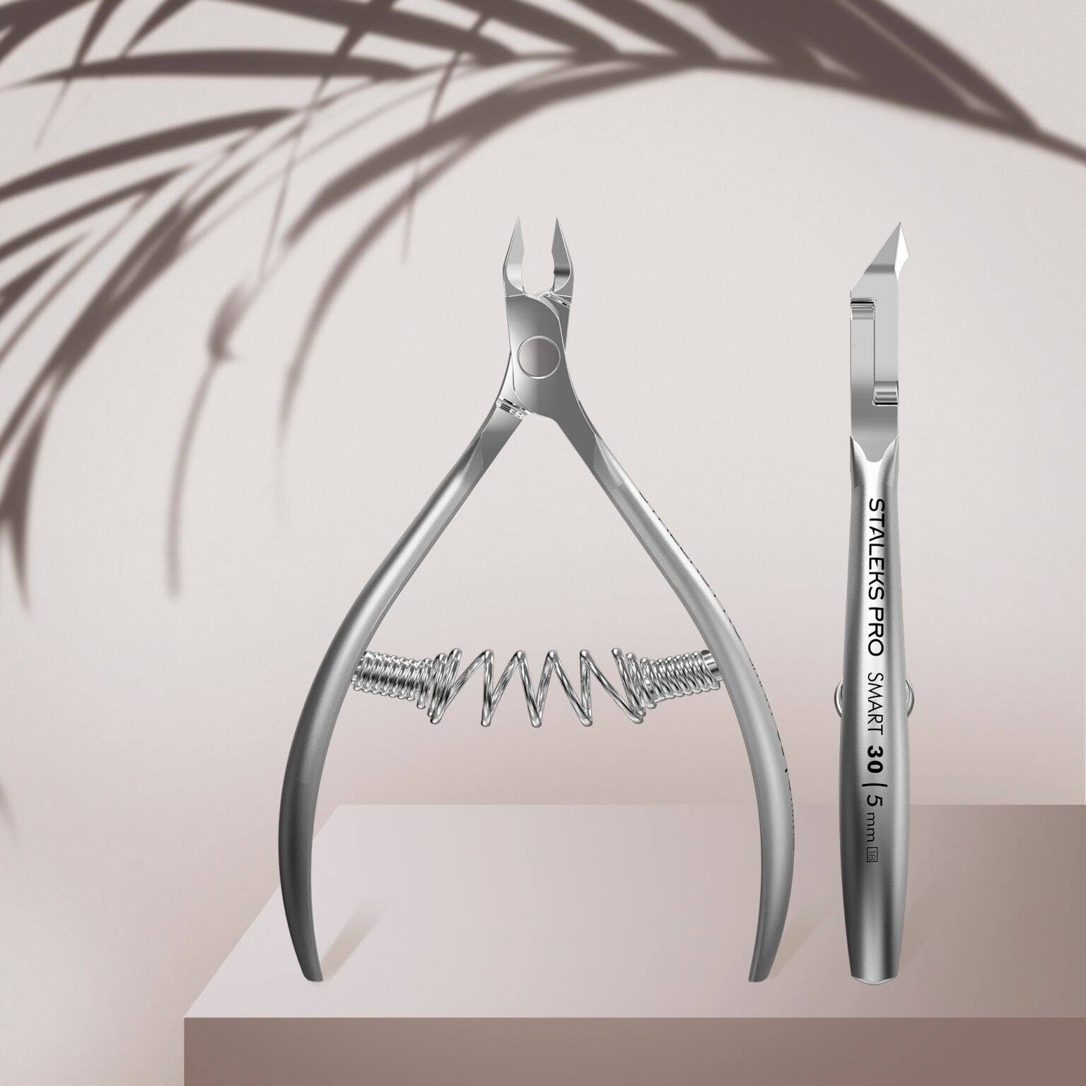 Professional cuticle nippers SMART 30 5 mm