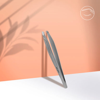 Eyebrow tweezers CLASSIC 15 TYPE 3 (wide bevelled)